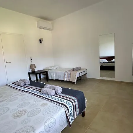 הוילה קריסטוס Bouros Seaview Farm מראה חיצוני תמונה