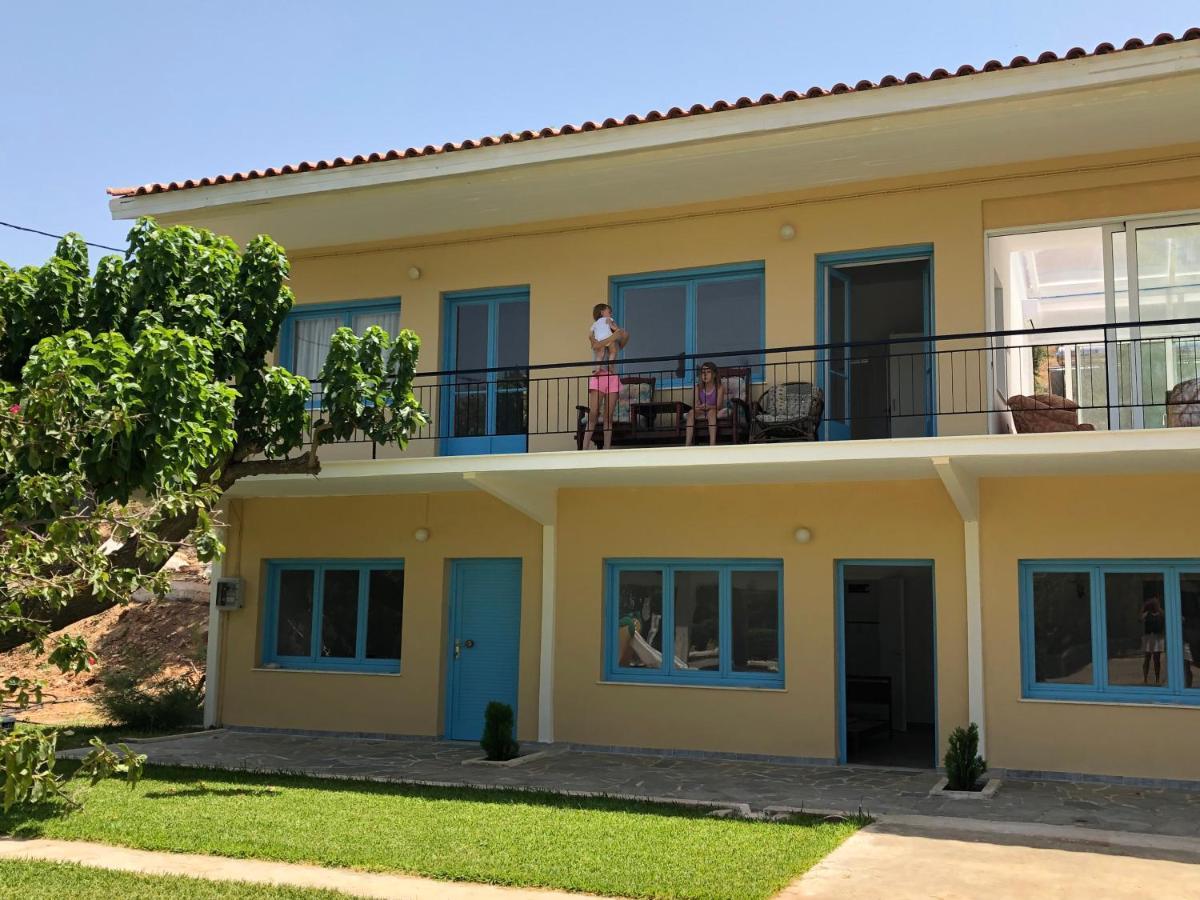 Bouros Seaview Farm Karystos (Evia)
